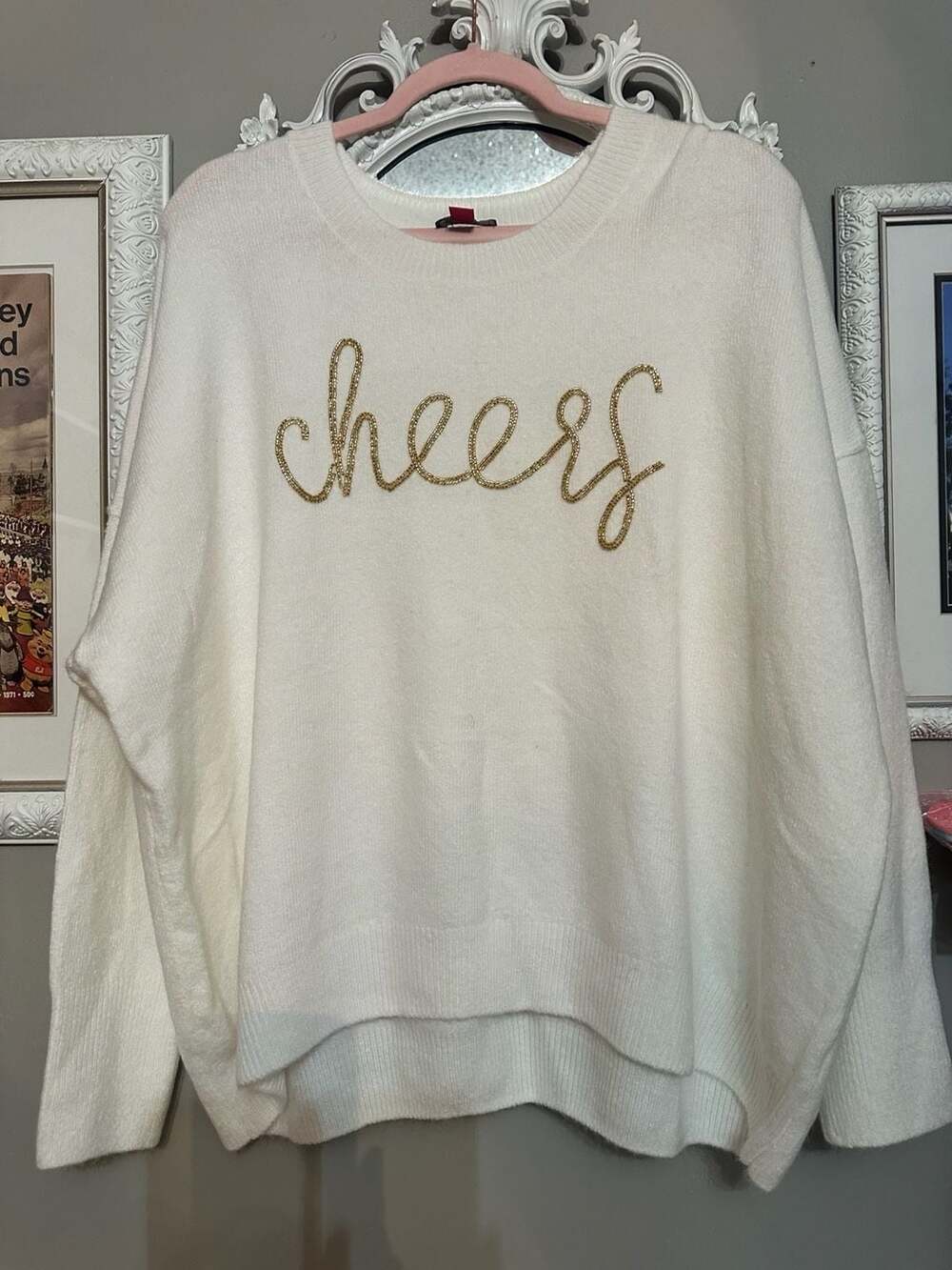 Vince Camuto Cheers Sweater Size XXL White Beaded Script Pullover